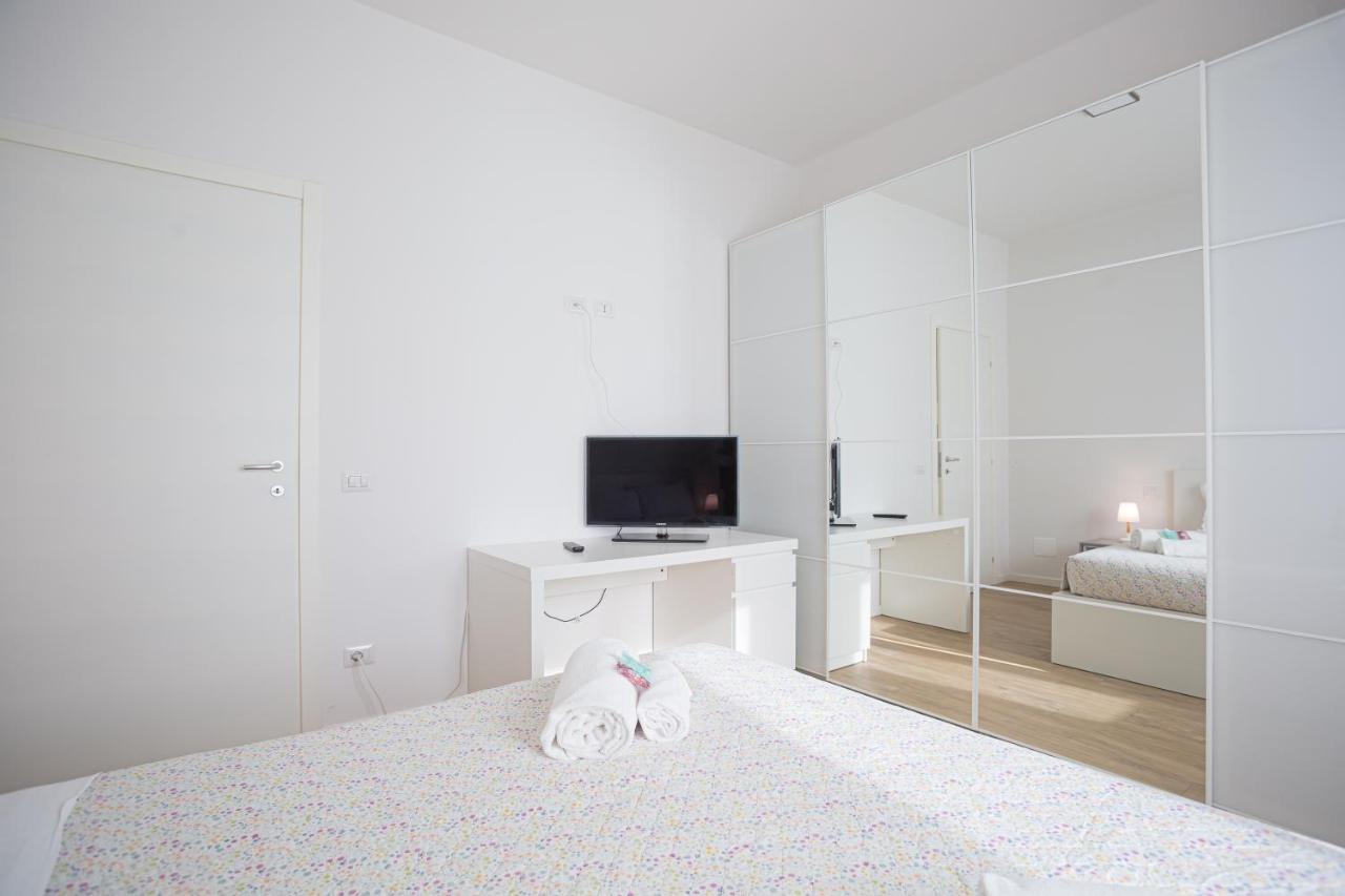 Eli Home - Royal Welcome เวโรนา ภายนอก รูปภาพ