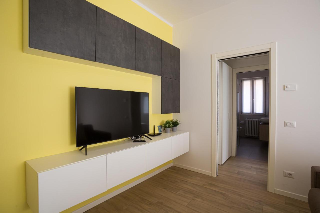 Eli Home - Royal Welcome เวโรนา ภายนอก รูปภาพ
